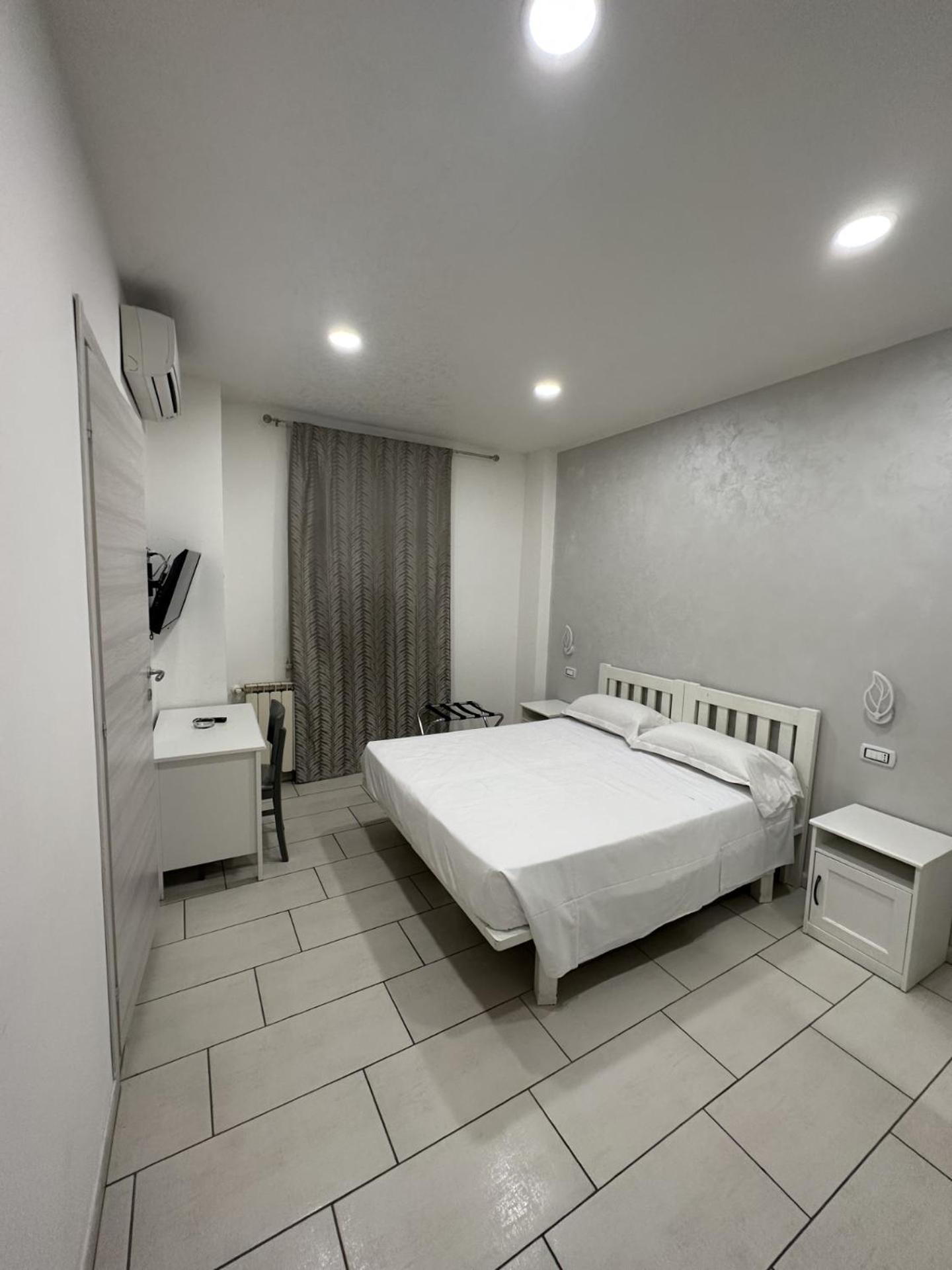 Hotel Le Rose Tivoli Terme Eksteriør bilde