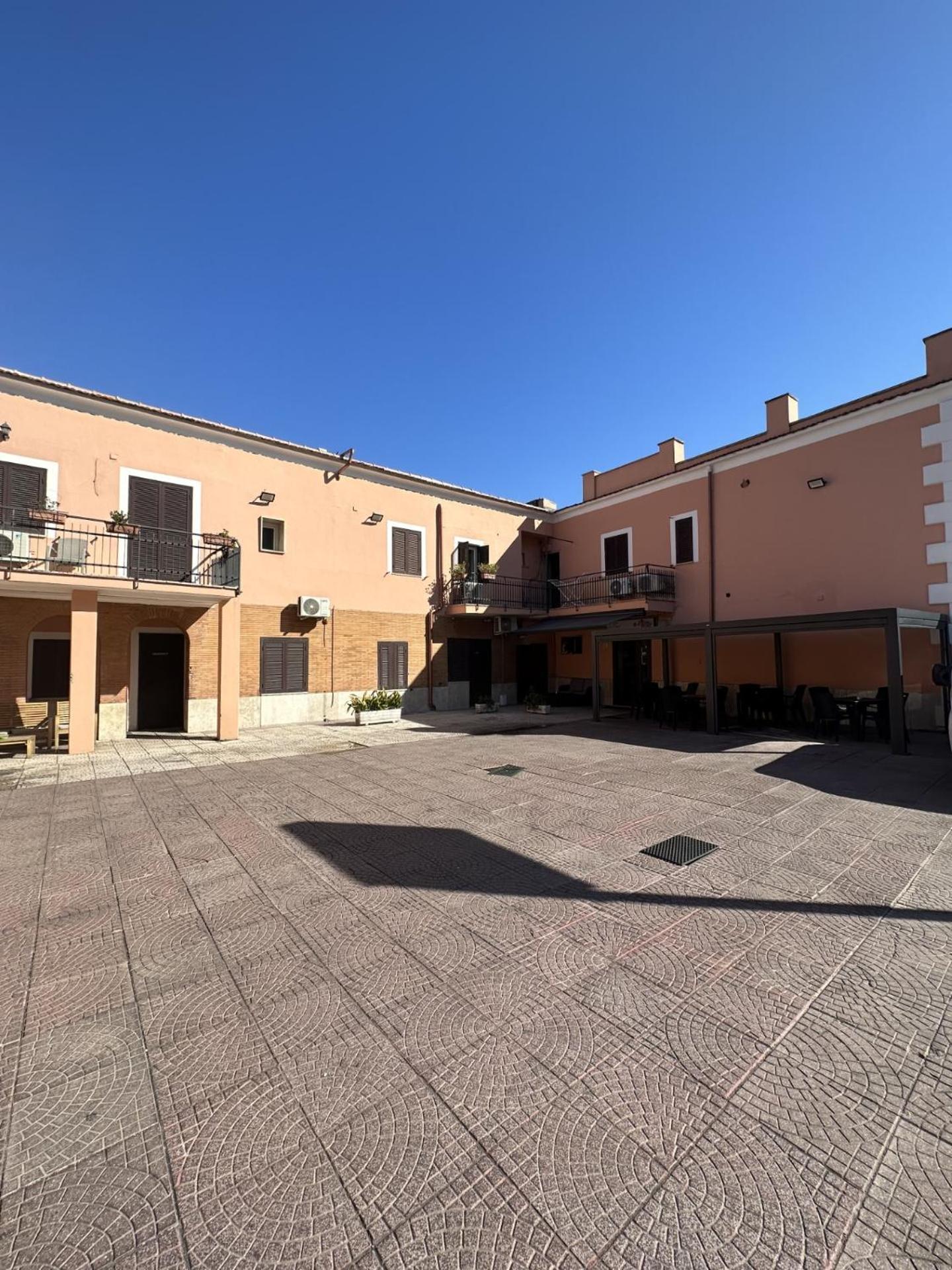 Hotel Le Rose Tivoli Terme Eksteriør bilde